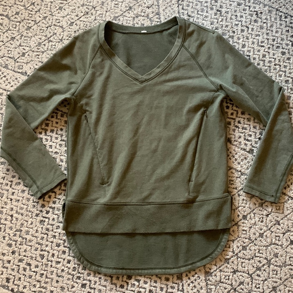 Lululemon After Asana Pullover size 4